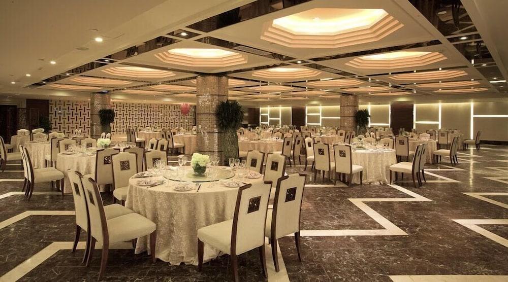 Country Garden Phoenix Hotel Kaiping Jiangmen Exterior foto